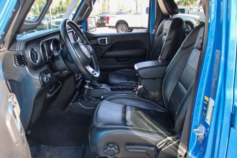 2021 Jeep Gladiator Overland