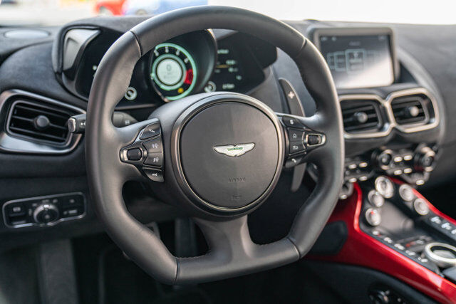 2020 Aston Martin Vantage 11