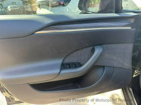 2025 Tesla Model S