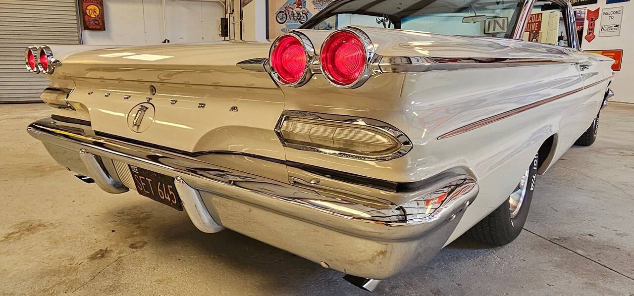 1960 Pontiac Ventura 43
