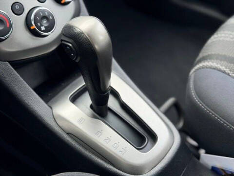 2016 Chevrolet Sonic LT Auto