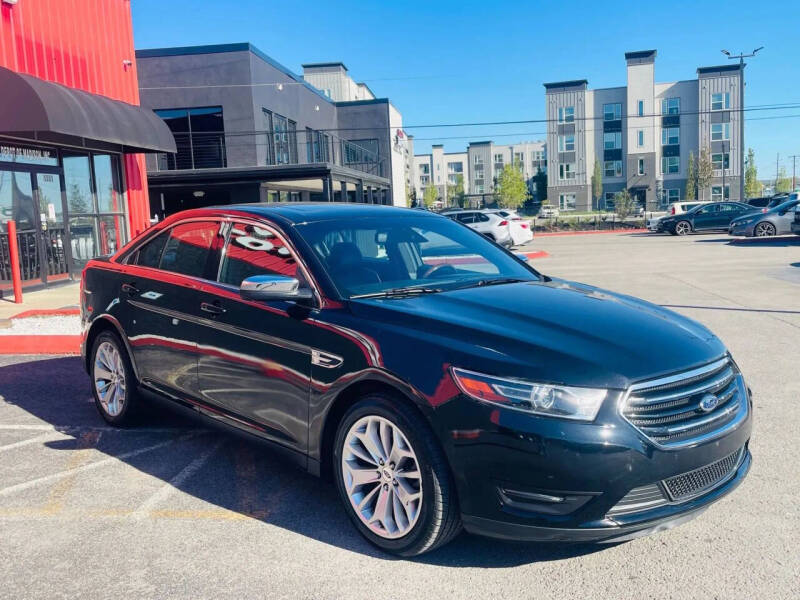 2017 Ford Taurus Limited