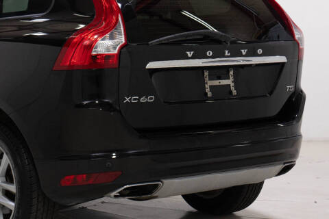 2017 Volvo XC60 T5 Dynamic