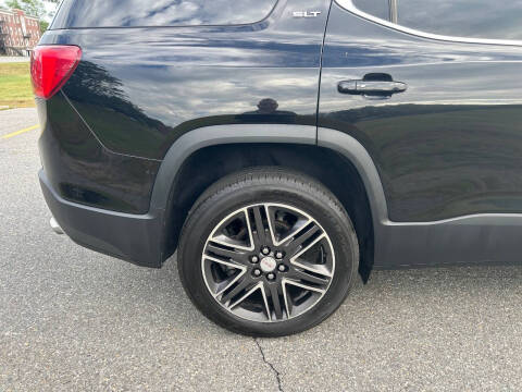 2017 GMC Acadia SLT-1