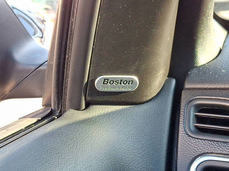 2014 Chrysler 200 Limited