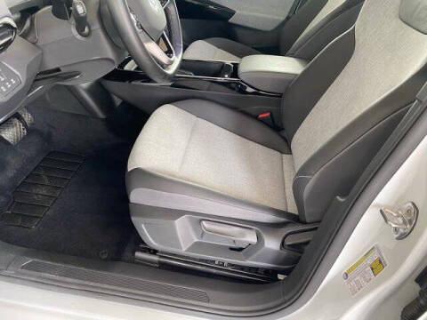 2025 Volkswagen ID.4 Pro