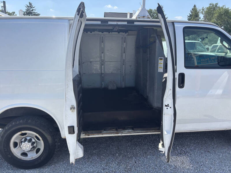 2017 Chevrolet Express 2500