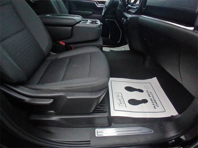 2023 Chevrolet Silverado 1500 LT