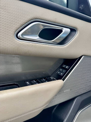 2018 Land Rover Range Rover Velar P250 S