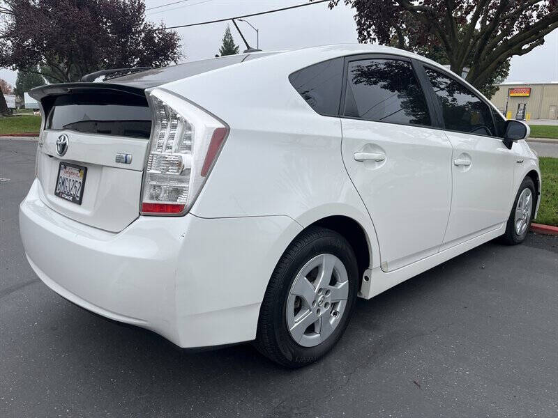 2011 Toyota Prius Three