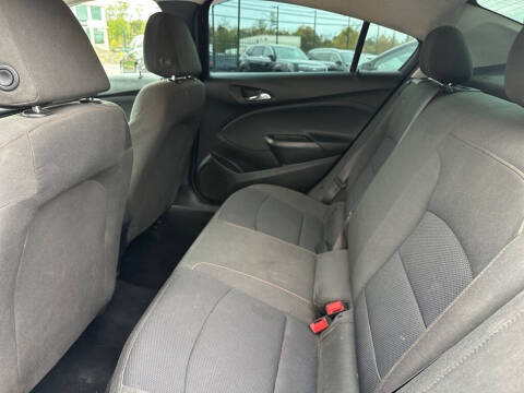 2017 Chevrolet Cruze LS Auto