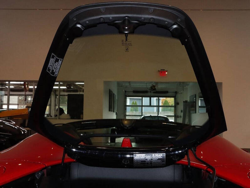 2023 Ferrari SF90 Spider