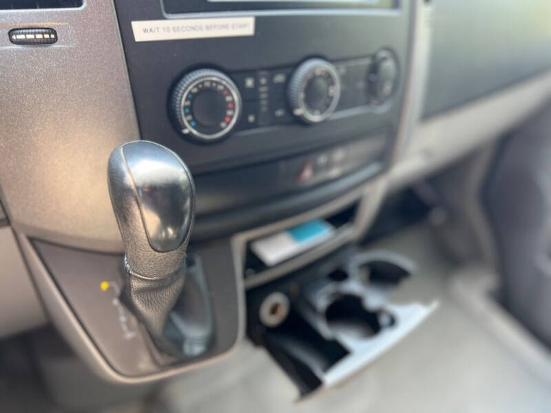 2011 Freightliner Sprinter 2500