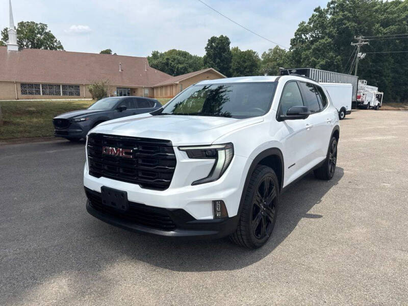 2024 GMC Acadia Elevation