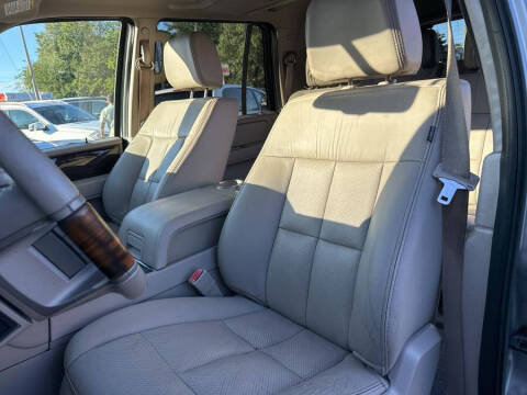 2008 Lincoln Navigator