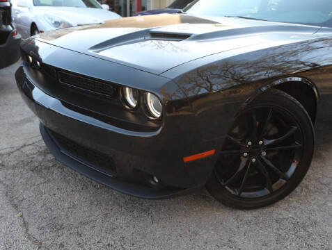 2016 Dodge Challenger SXT
