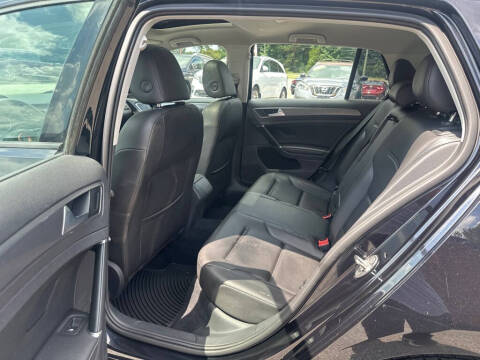 2021 Volkswagen Golf TSI