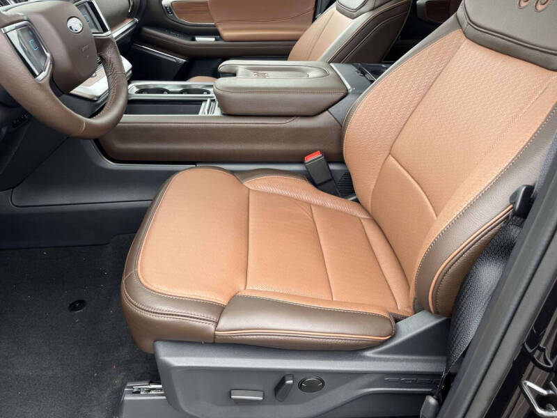 2026 Ford Expedition King Ranch