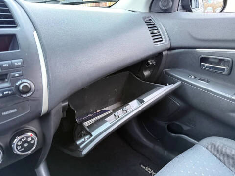 2012 Mitsubishi Outlander Sport SE