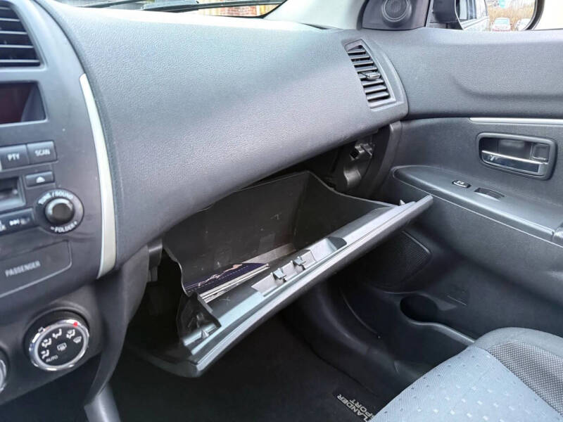 2012 Mitsubishi Outlander Sport SE