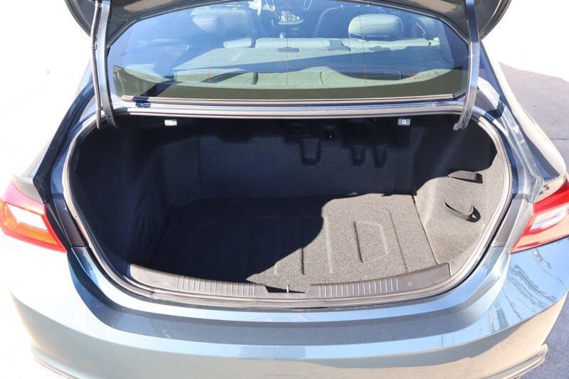 2019 Chevrolet Malibu Hybrid