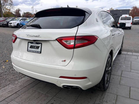 2017 Maserati Levante