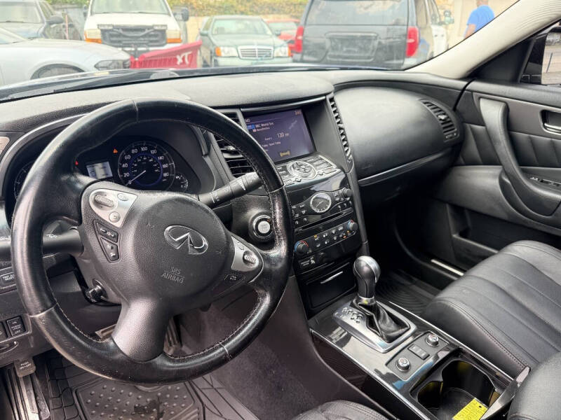 2013 Infiniti FX37