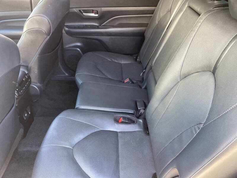 2024 Toyota Grand Highlander Hybrid Limited