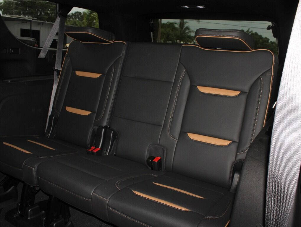 2023 GMC Yukon XL SUV / Crossover - $78,000