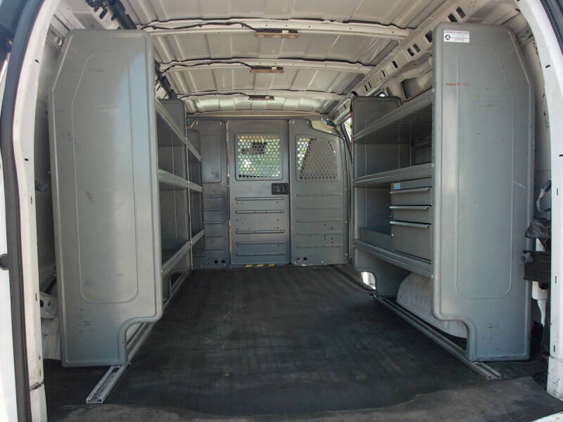 2020 Chevrolet Express 2500