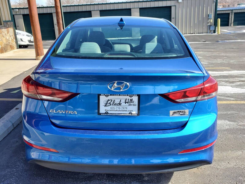 2018 Hyundai Elantra