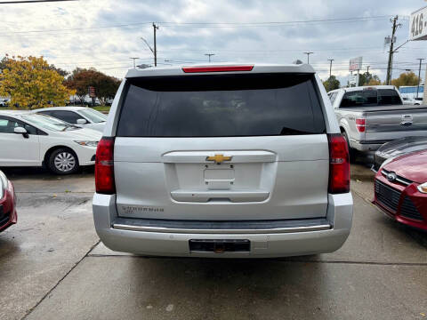 2015 Chevrolet Suburban LTZ