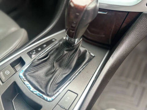 2011 Cadillac SRX Luxury Collection