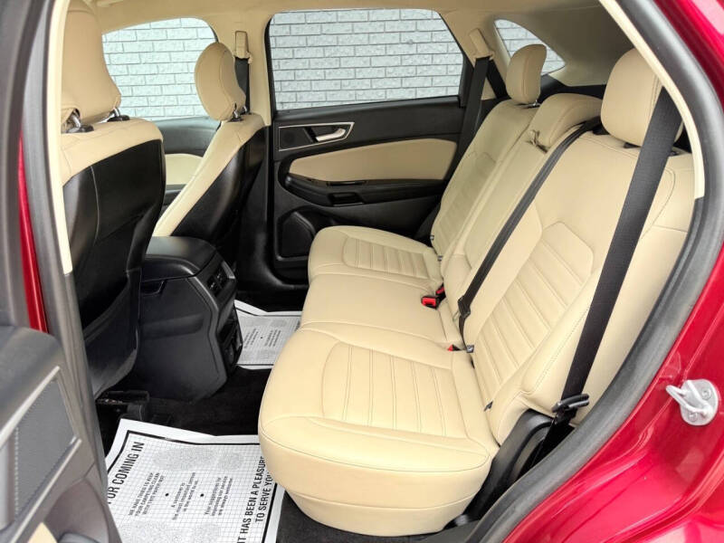 2019 Ford Edge SEL