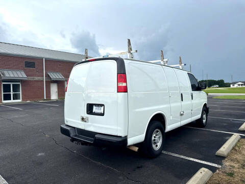 2017 Chevrolet Express 2500