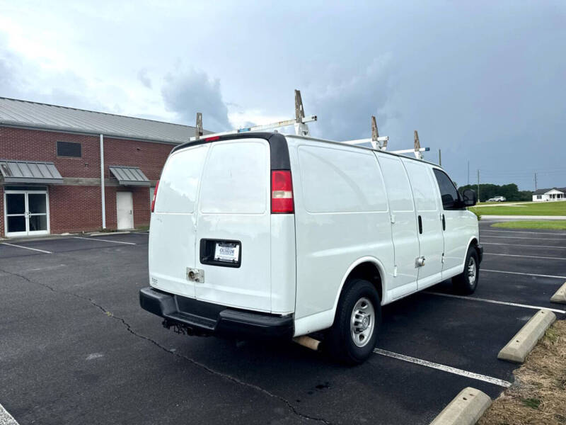 2017 Chevrolet Express 2500
