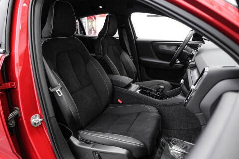 2024 Volvo C40 Recharge Twin Plus