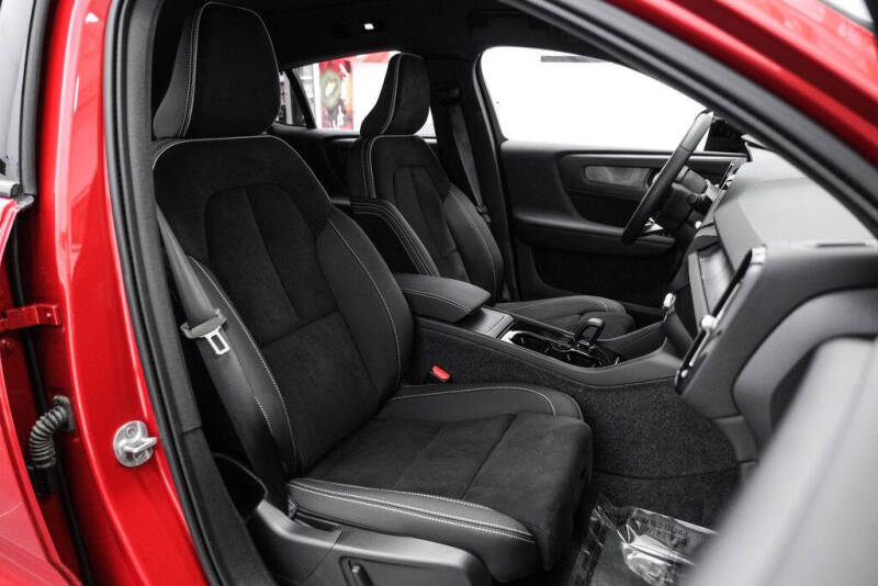 2024 Volvo C40 Recharge Twin Plus