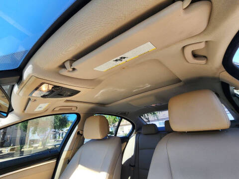 2013 BMW 5 Series 528i