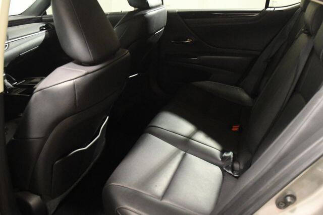 2019 Lexus ES 350 Luxury