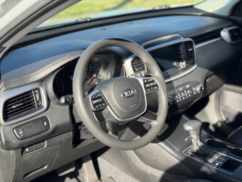 2020 Kia Sorento L