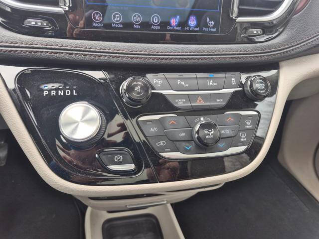 2017 Chrysler Pacifica Limited