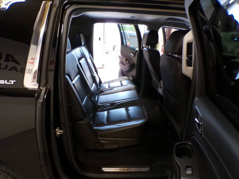 2019 GMC Yukon XL SLT