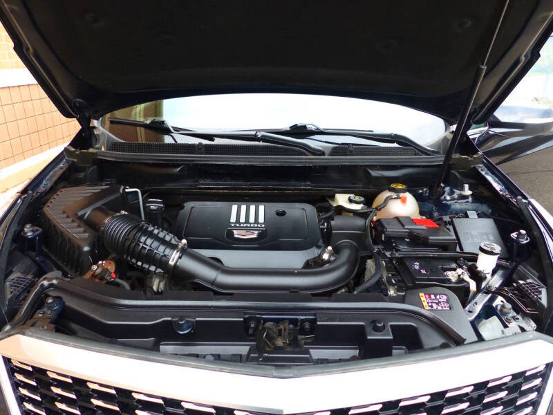 2022 Cadillac XT5 Premium Luxury