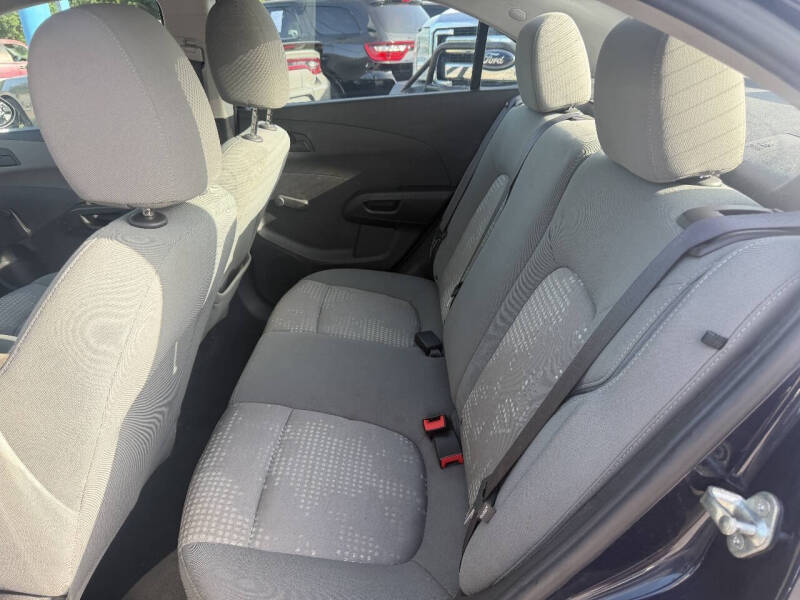2015 Chevrolet Sonic LS Auto