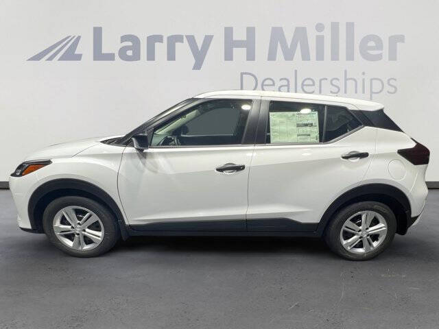 2025 Nissan Kicks Play S