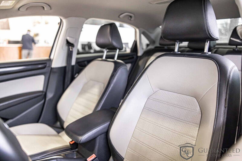 2015 Volkswagen Passat