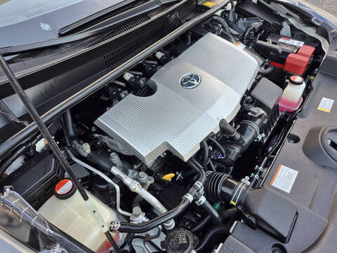 2016 Toyota Prius Four Touring