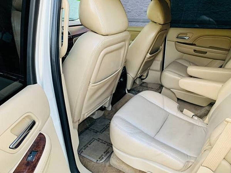 2010 Cadillac Escalade Premium