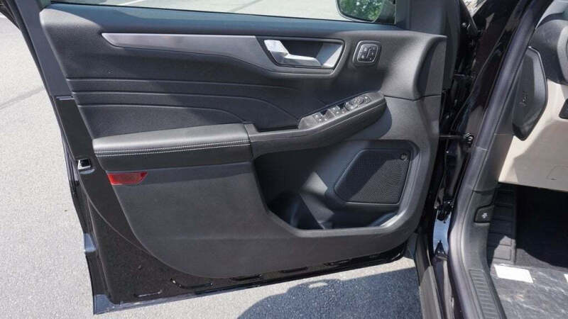 2021 Ford Escape Titanium